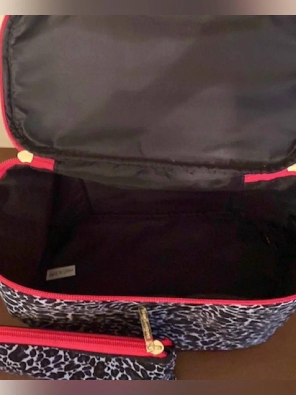 New!  Toiletry & Travel Nylon Cases | Set of 4